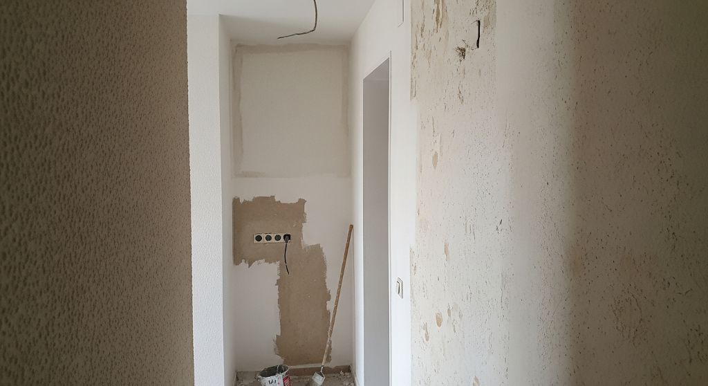 Servicio de Demoliciones y Desescombros en Carabaña Servicio de Demoliciones y Desescombros en Carabaña